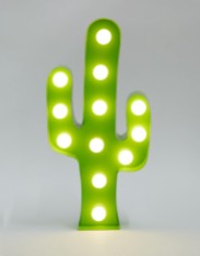 Lampe en forme de cactus, Sass & Belle, 27 euros