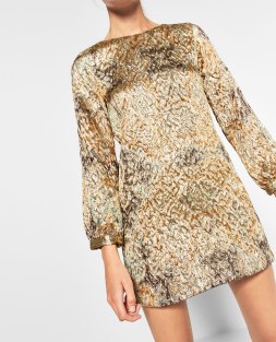 Robe en jacquard brillante, Zara, 29,99 euros