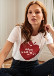 T-shirt Apple - Sézane x Hôtel Magique, 45 euros